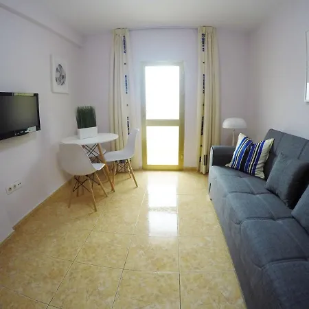 Casa María Alfonso * Los Cristianos (Tenerife)